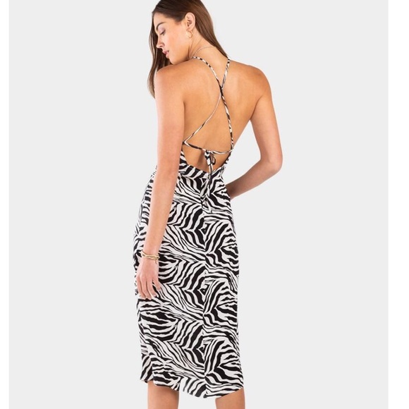 ⚡️SALE - SMALL LEFT⚡️ Francesca’s Tianna Dress▪️◾️ - Picture 2 of 5